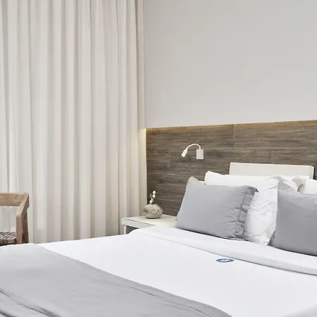 Antigoni Seaside 4*