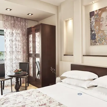 Antigoni Seaside Hotel 4*