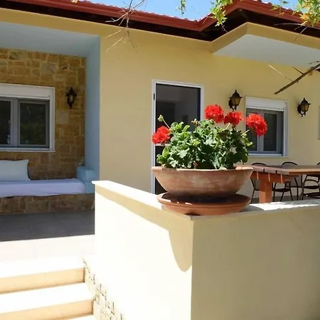 Antigoni Seaside 4*