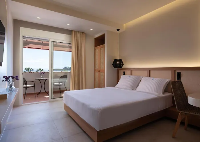 Antigoni Seaside Calcídica