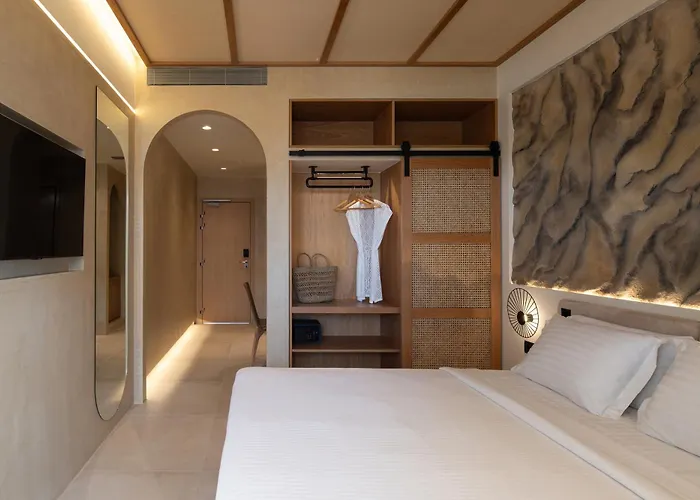 Antigoni Seaside Hotel 4*