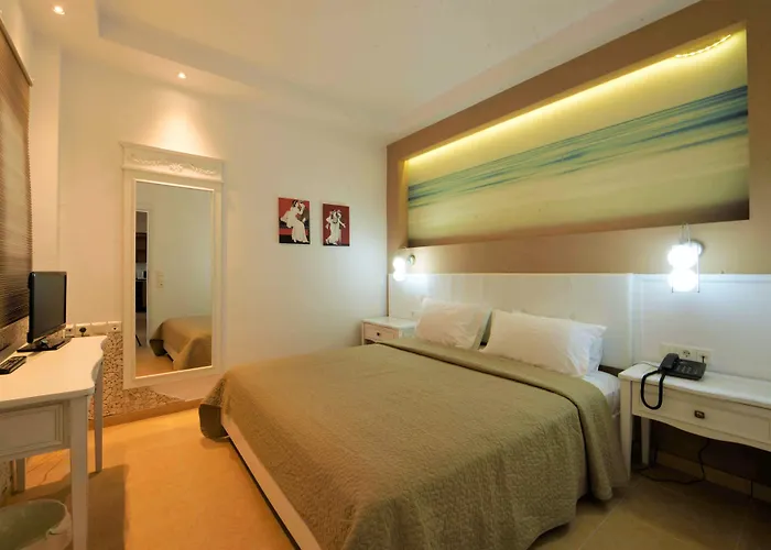 Antigoni Seaside Calcídica