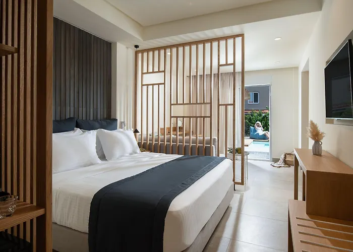 Hotel Antigoni Seaside 4*