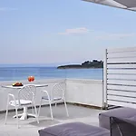 Antigoni Seaside Hotel 4*