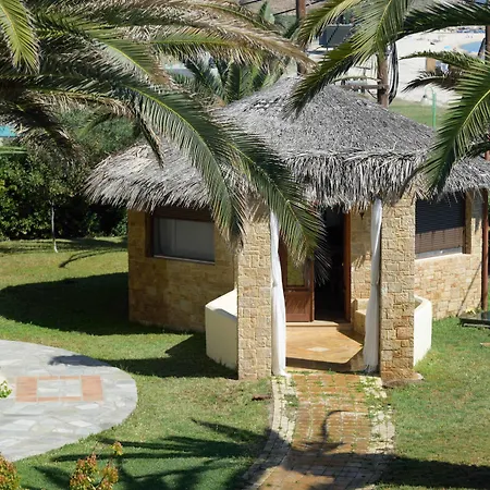 מלון Antigoni Seaside 4*