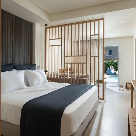מלון Antigoni Seaside 4*