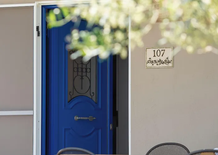 Antigoni Seaside Otel 4*